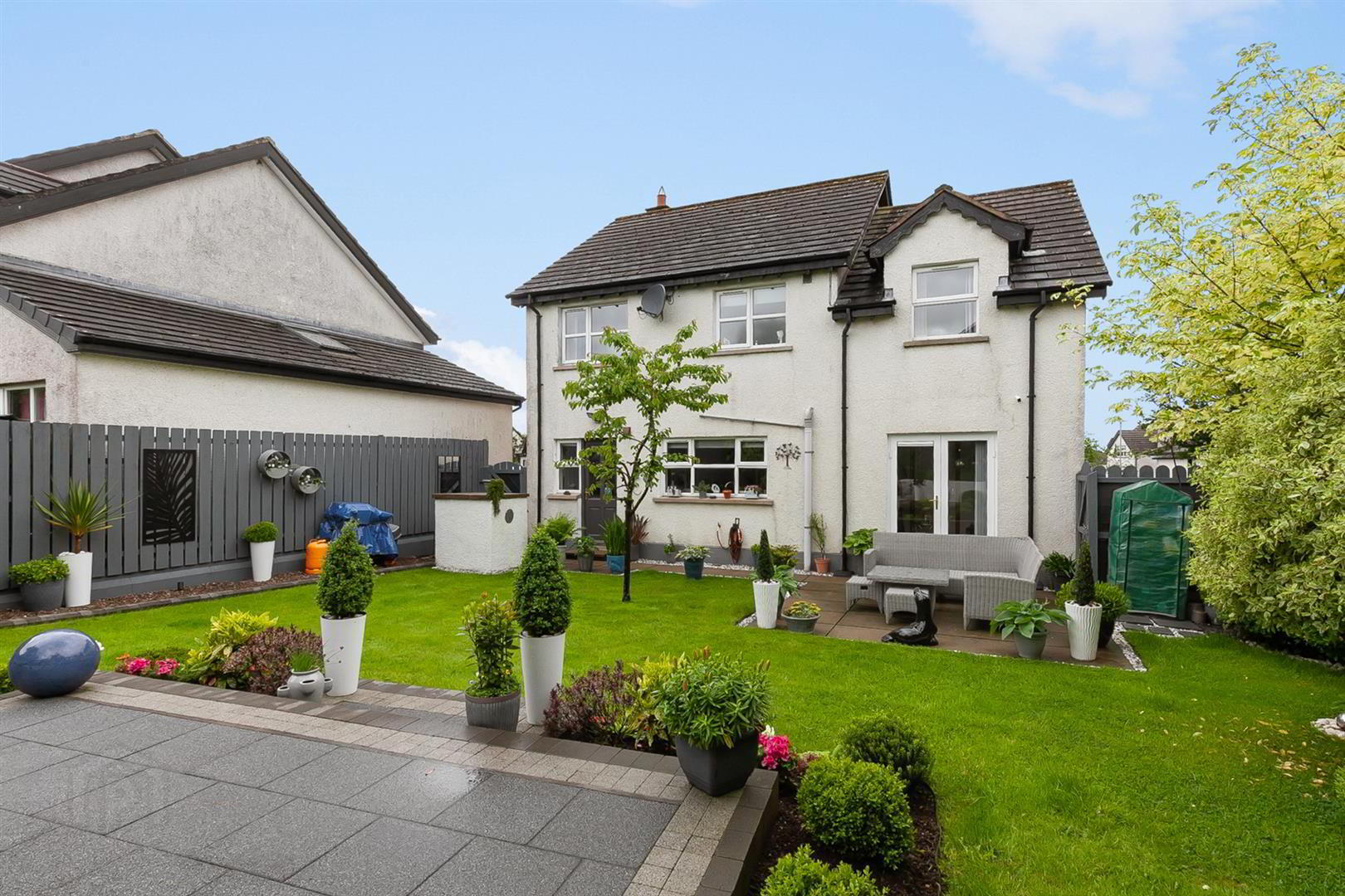 33 Village Hill 40 of 41