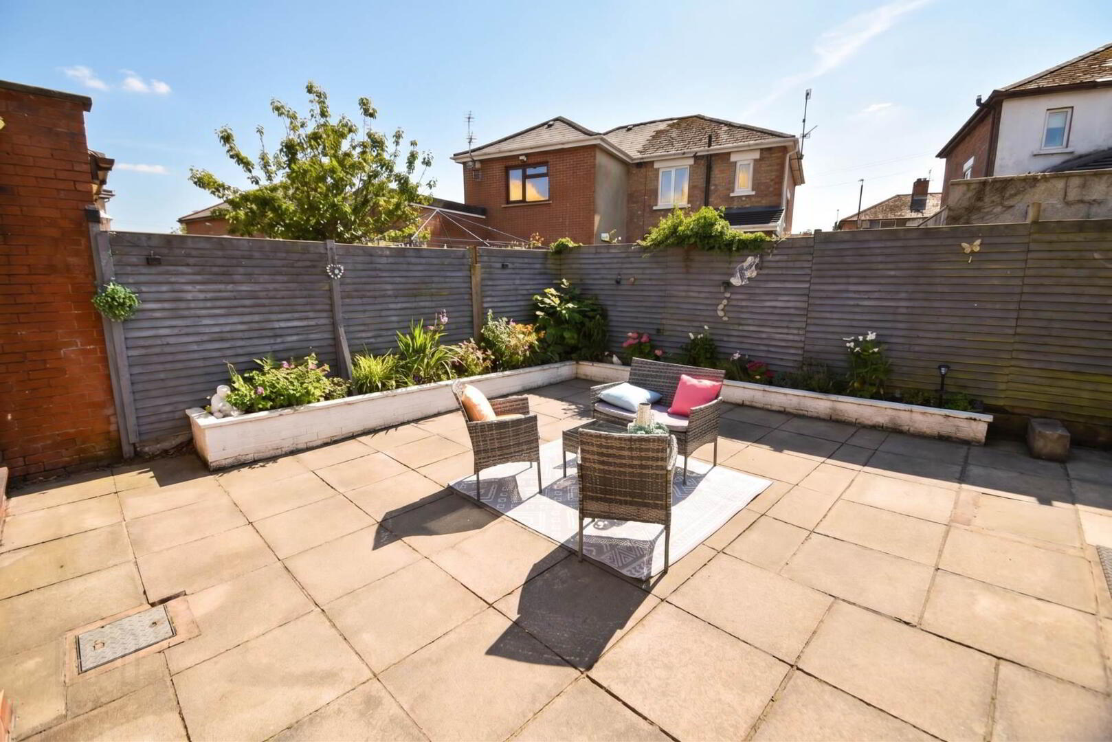 8 Andersonstown Crescent 21 of 22