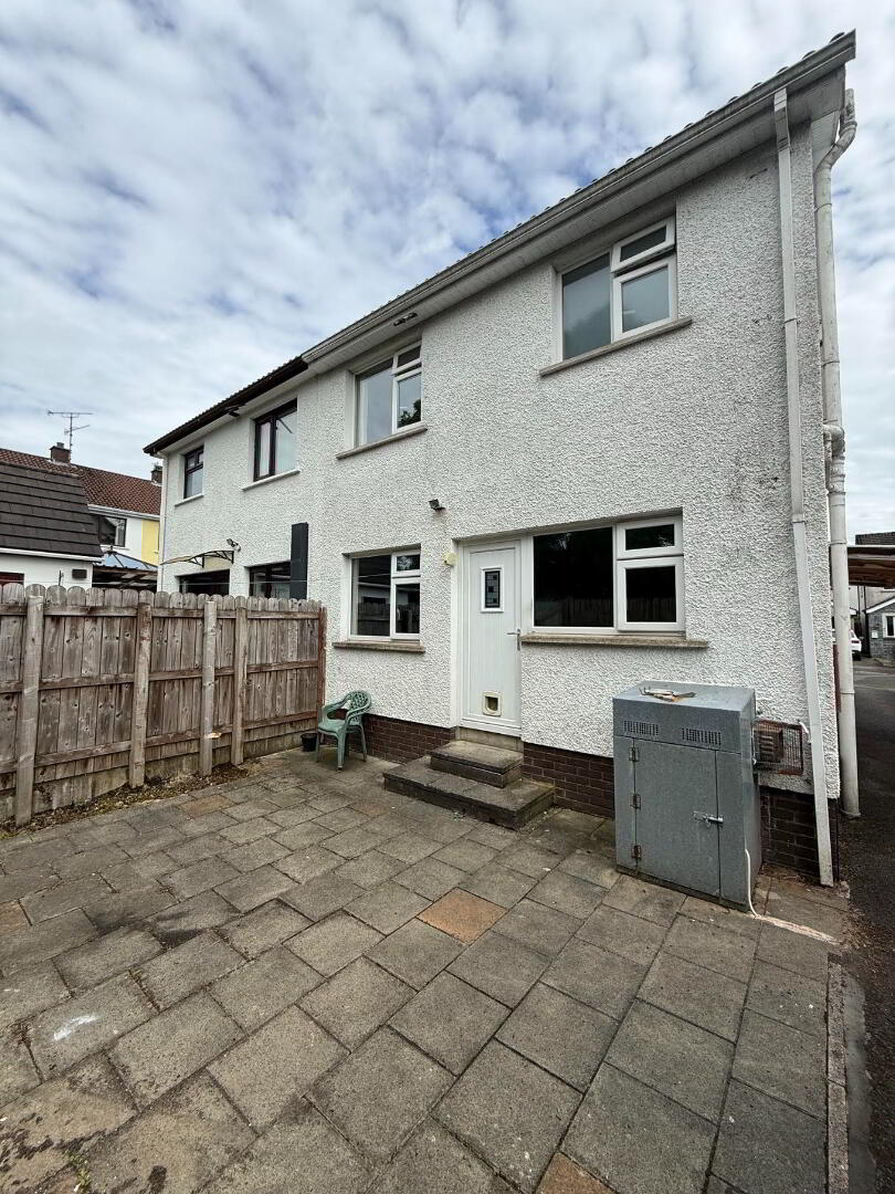 38 Kintullagh Park 19 of 19