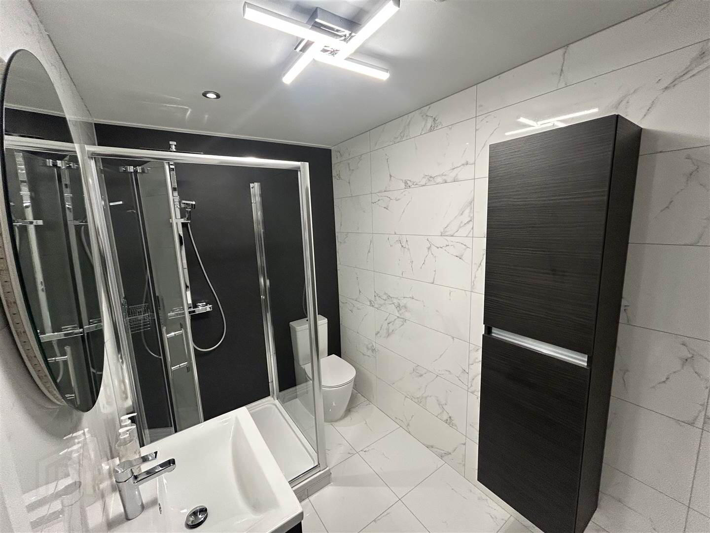 Flat 5 The Parks, 3 Belfast Road 9 of 10
