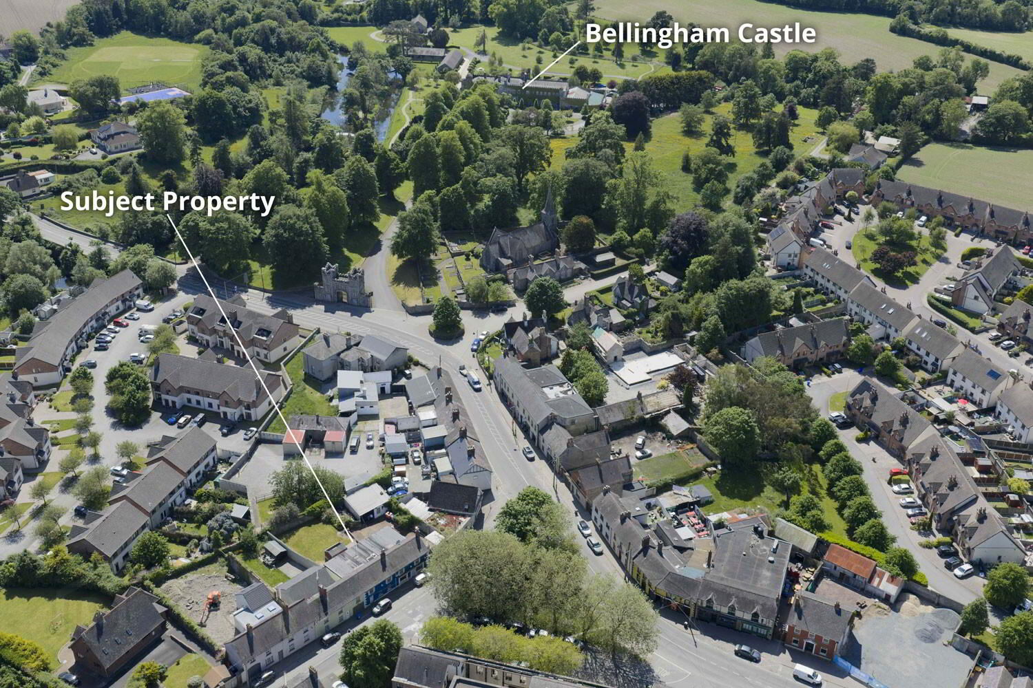 Former Licensed Premises & Apartment 2 of 11