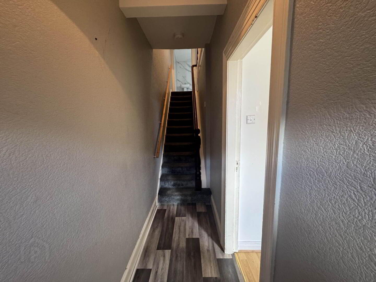 9 Glynn Road 2 of 13