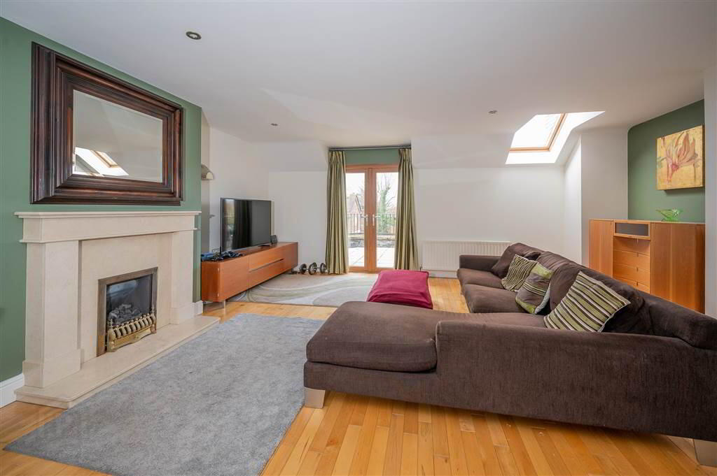 Apt 11 Acorn Hill, 9B Annadale Avenue 2 of 10