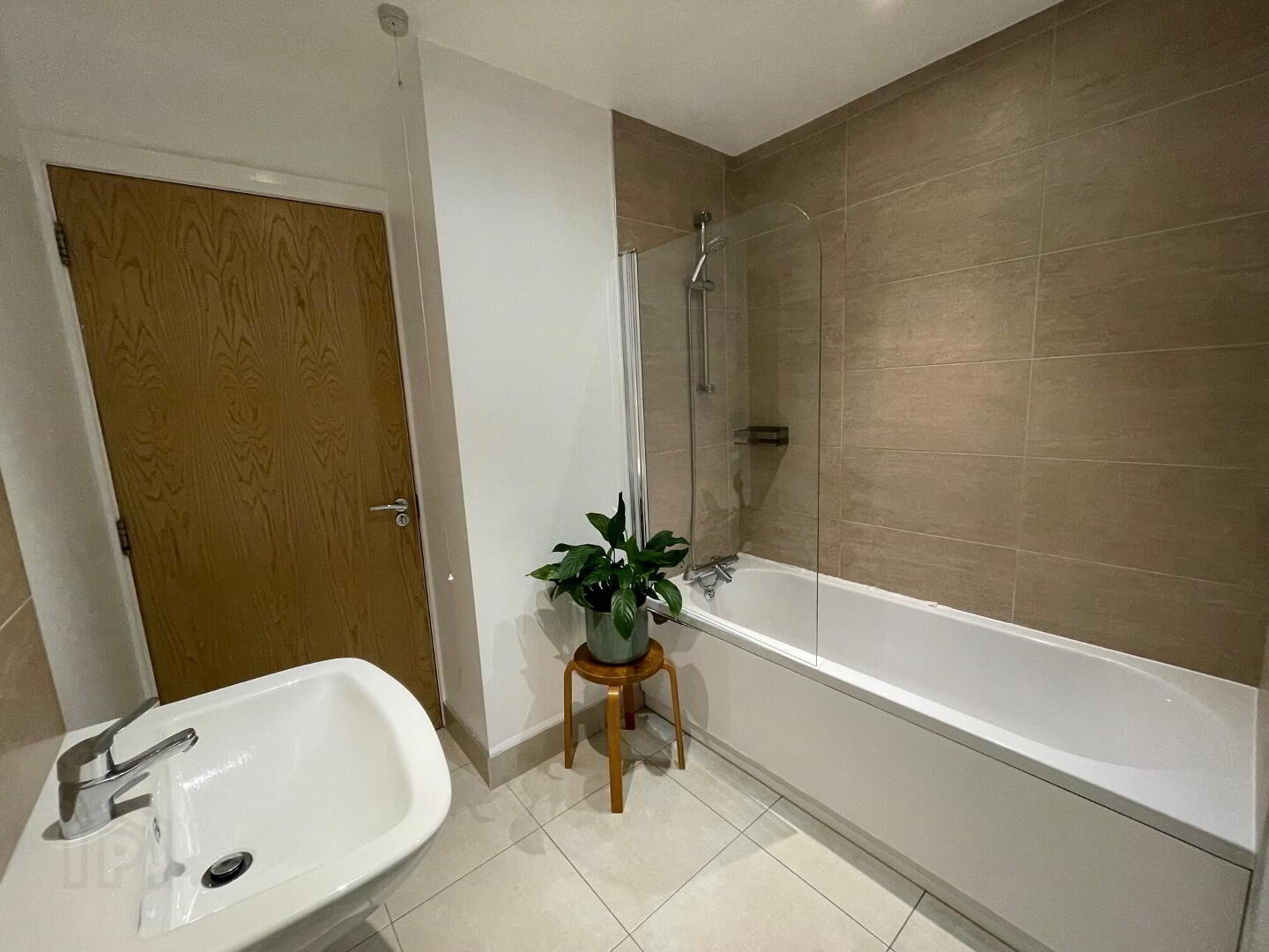 3b Ballyregan Road 8 of 8