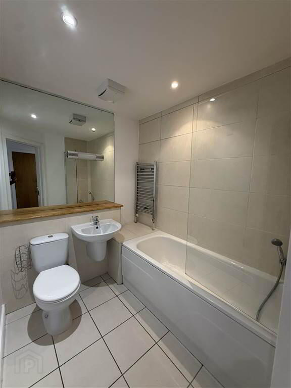 39 Milfort Mews 6 of 6