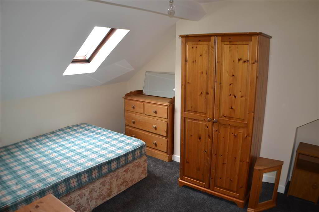 9 Lisburn Avenue 6 of 7