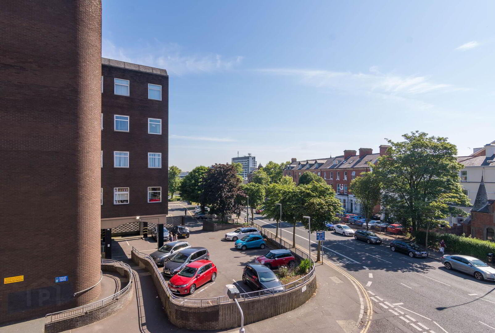 2.3, 117 Lisburn Road 16 of 17