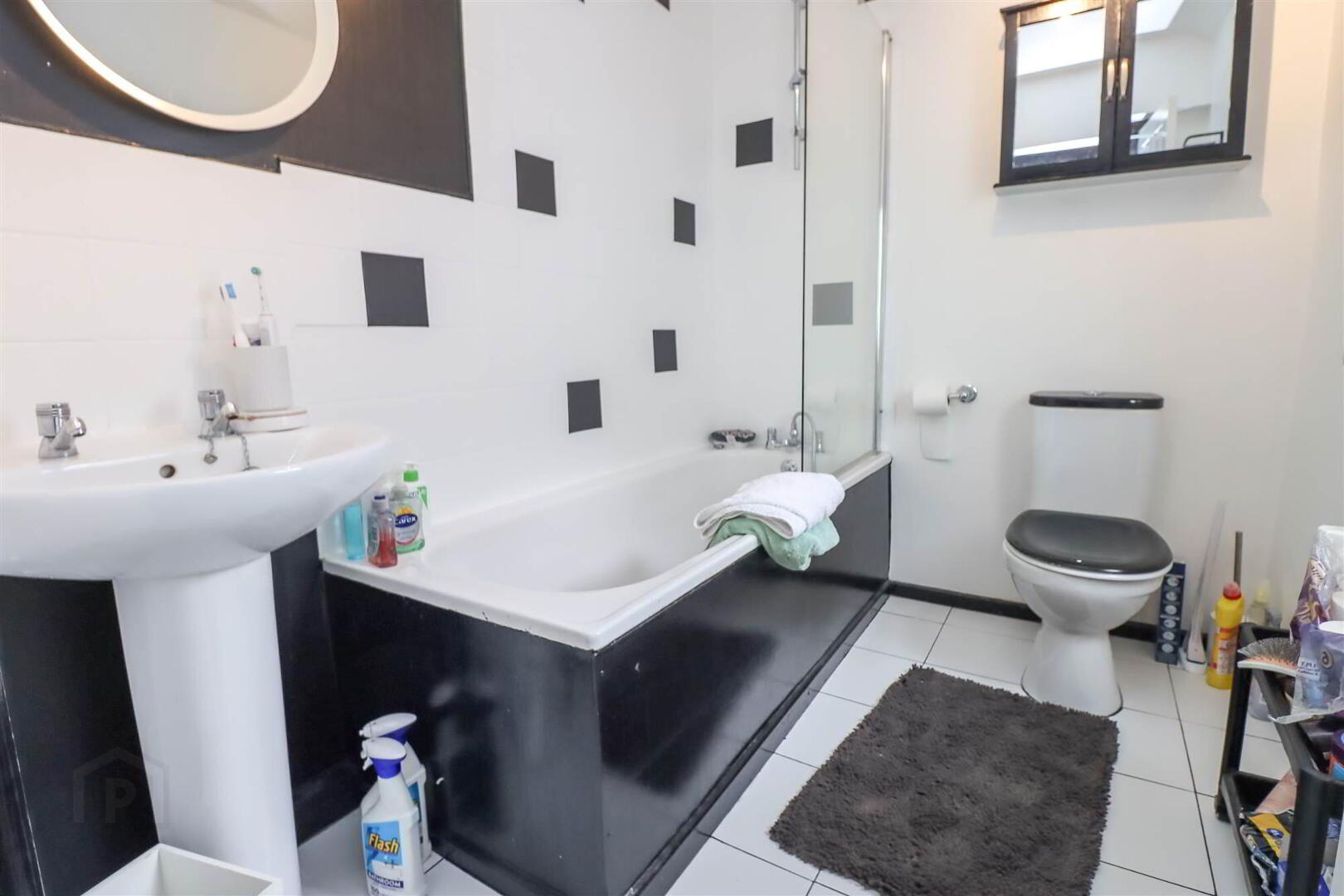 30 Kensington Avenue 14 of 15