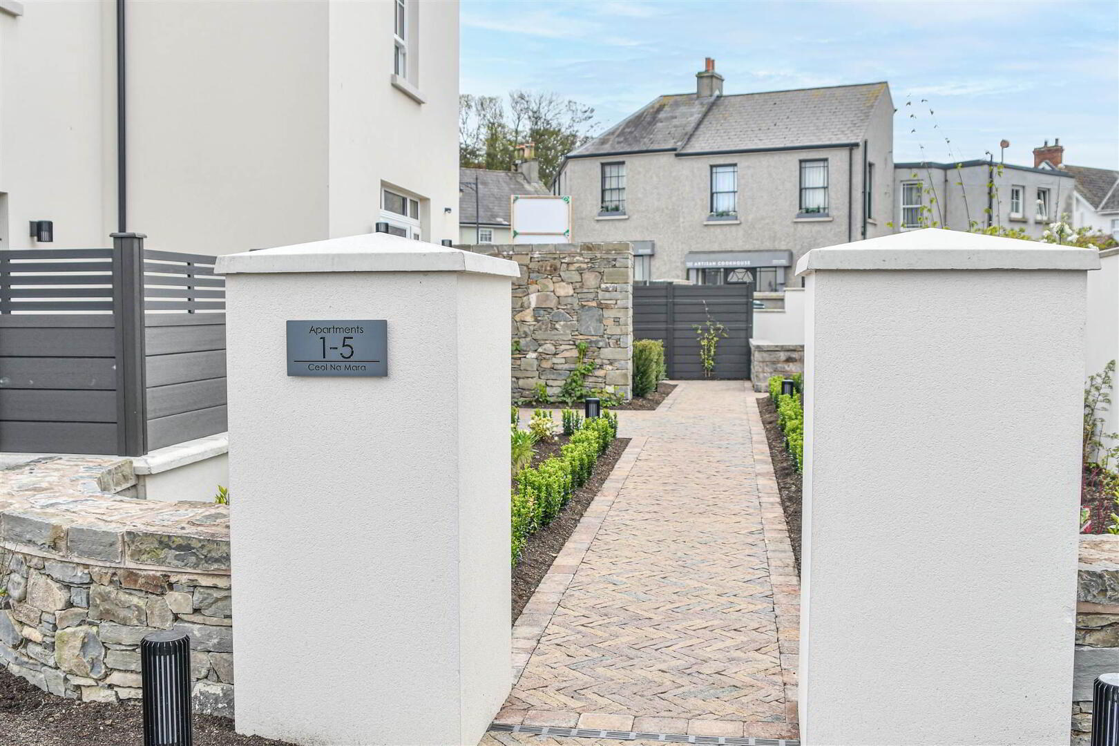 CEOL NA MARA, Site 4, 4 St John's Lane 16 of 17