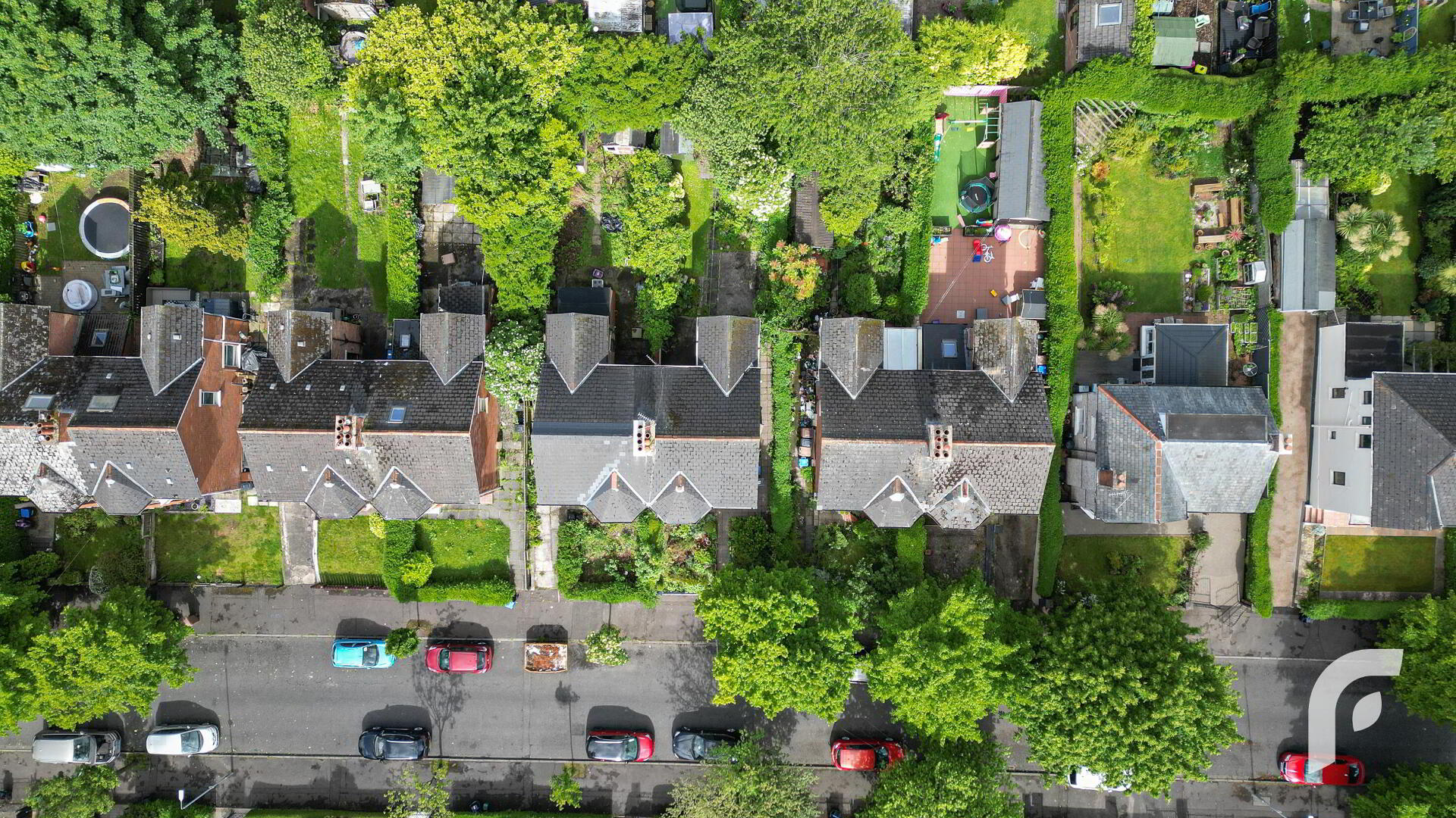 10 Dunkeld Gardens 15 of 15