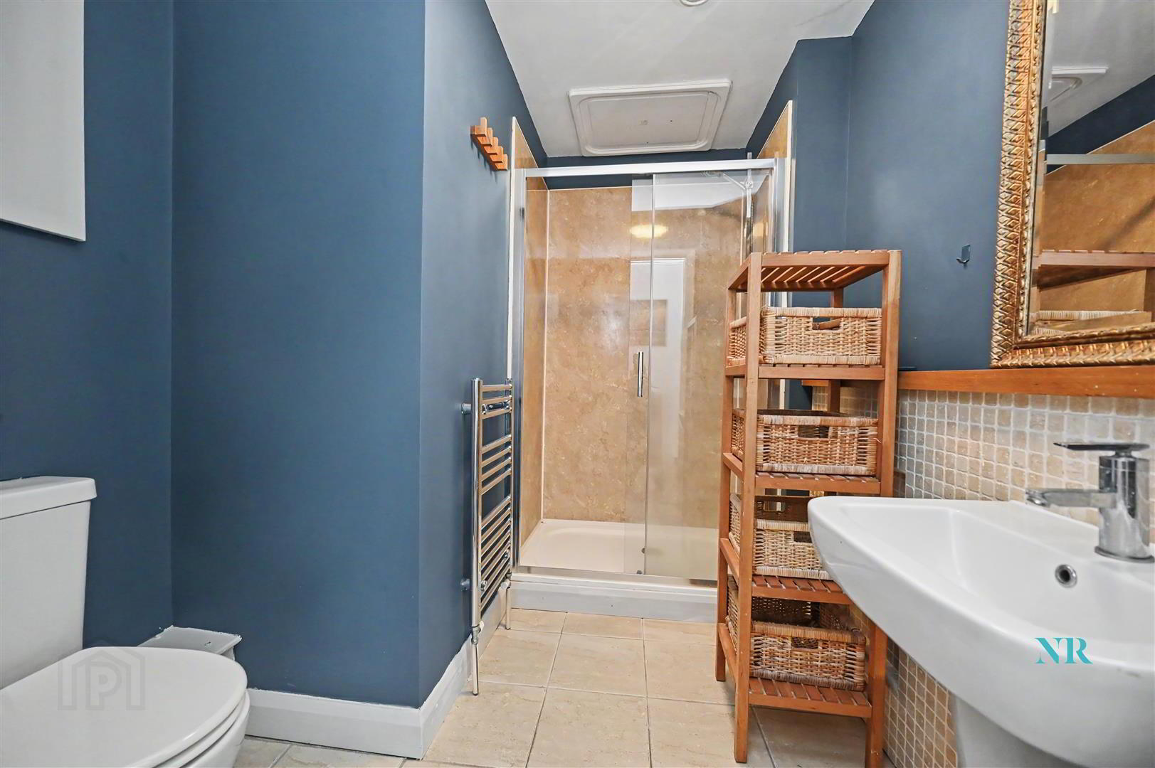 Apt 41 Penthouse The Oar Building, 31 Annadale Embankment 17 of 18