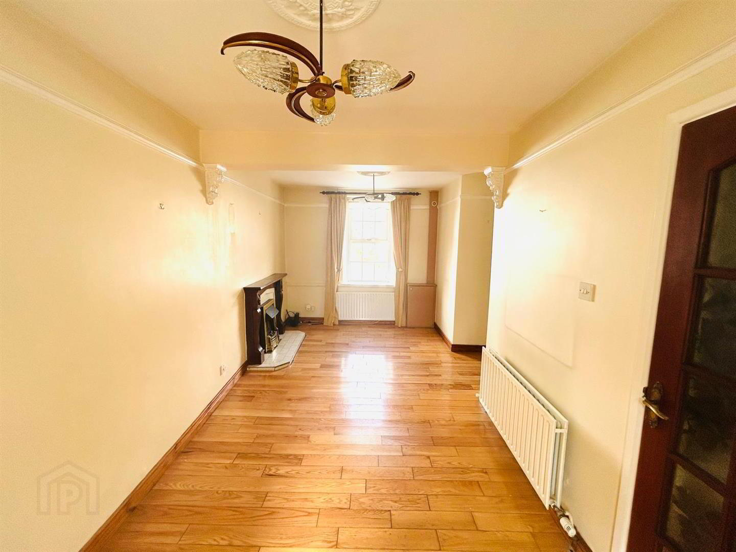 6 Ebrington Street 3 of 9