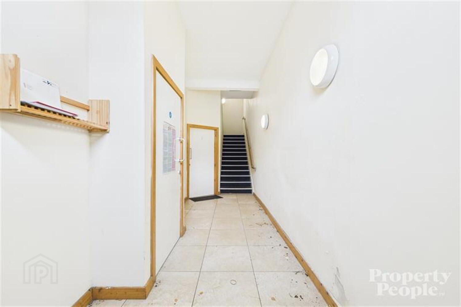 Flat 1, 15 Kinnaird Terrace 13 of 14