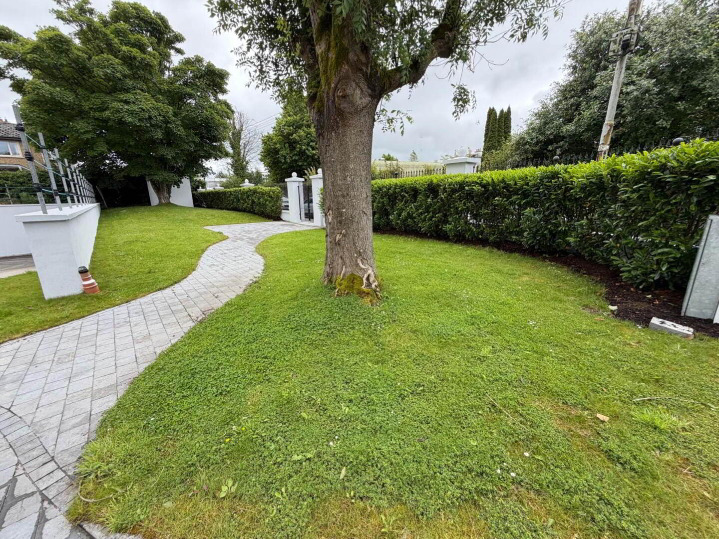 2 Shelbourne Square 27 of 27