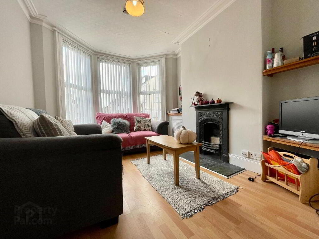 41 Lower Windsor Avenue 2 of 10