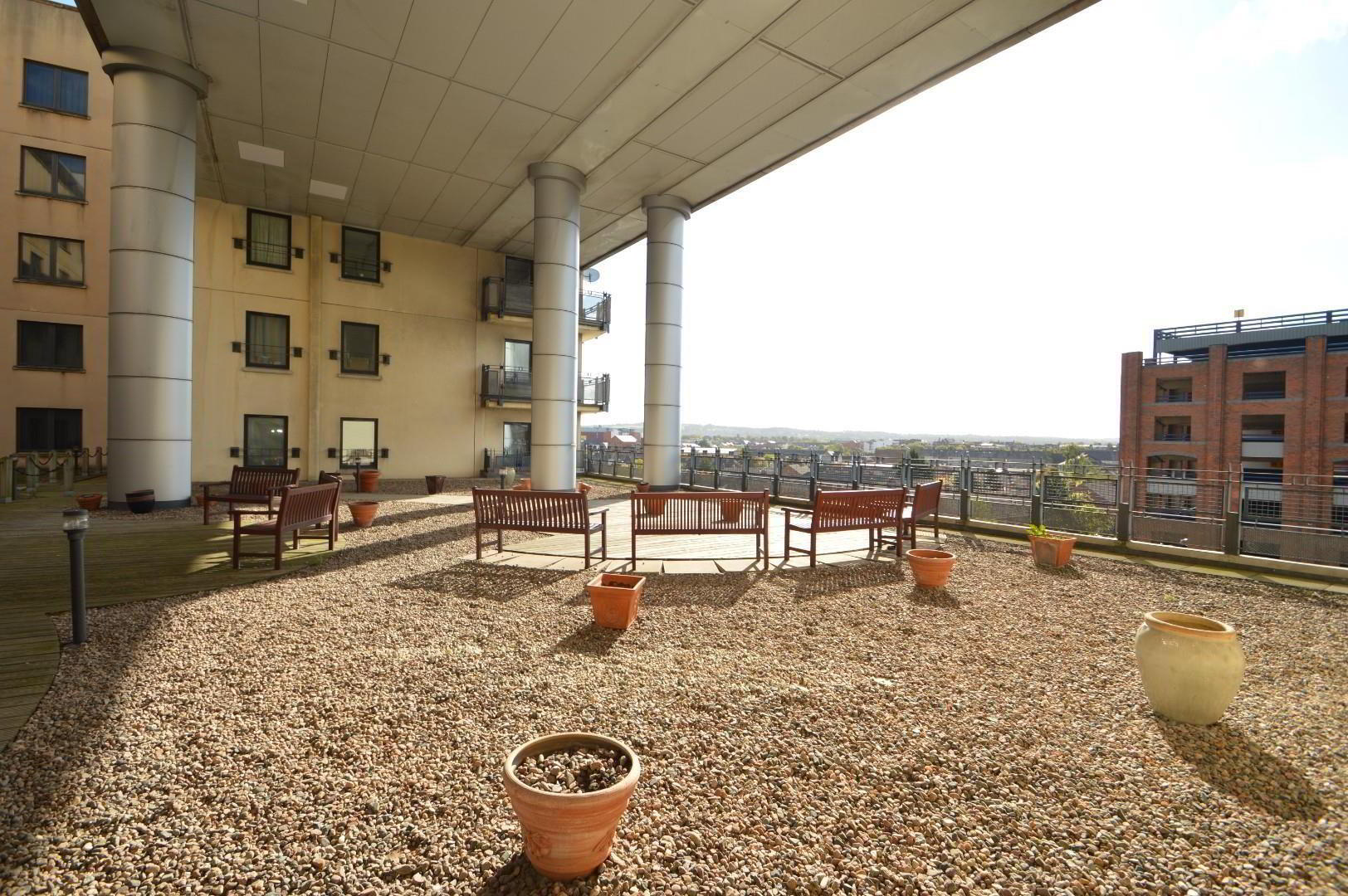 Apt 601 Park Avenue, 12 Bankmore Street 14 of 15