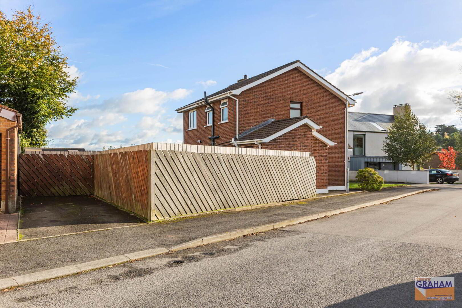 1 Ashbourne Park 27 of 28