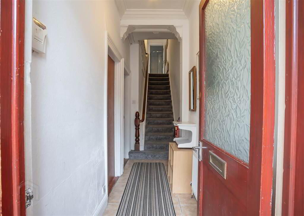 30 Candahar Street 3 of 29