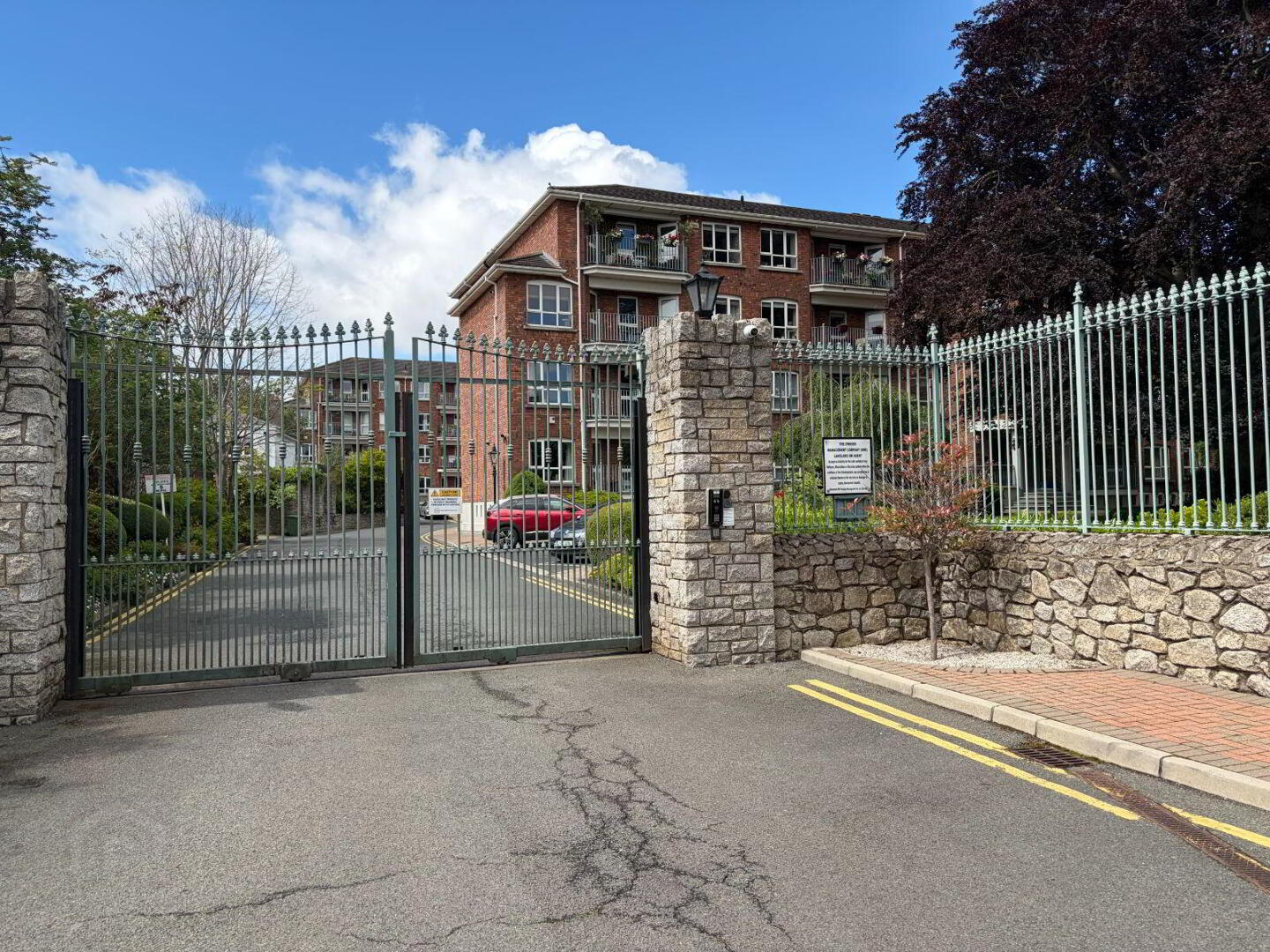 Donnybrook Castle 18 of 18