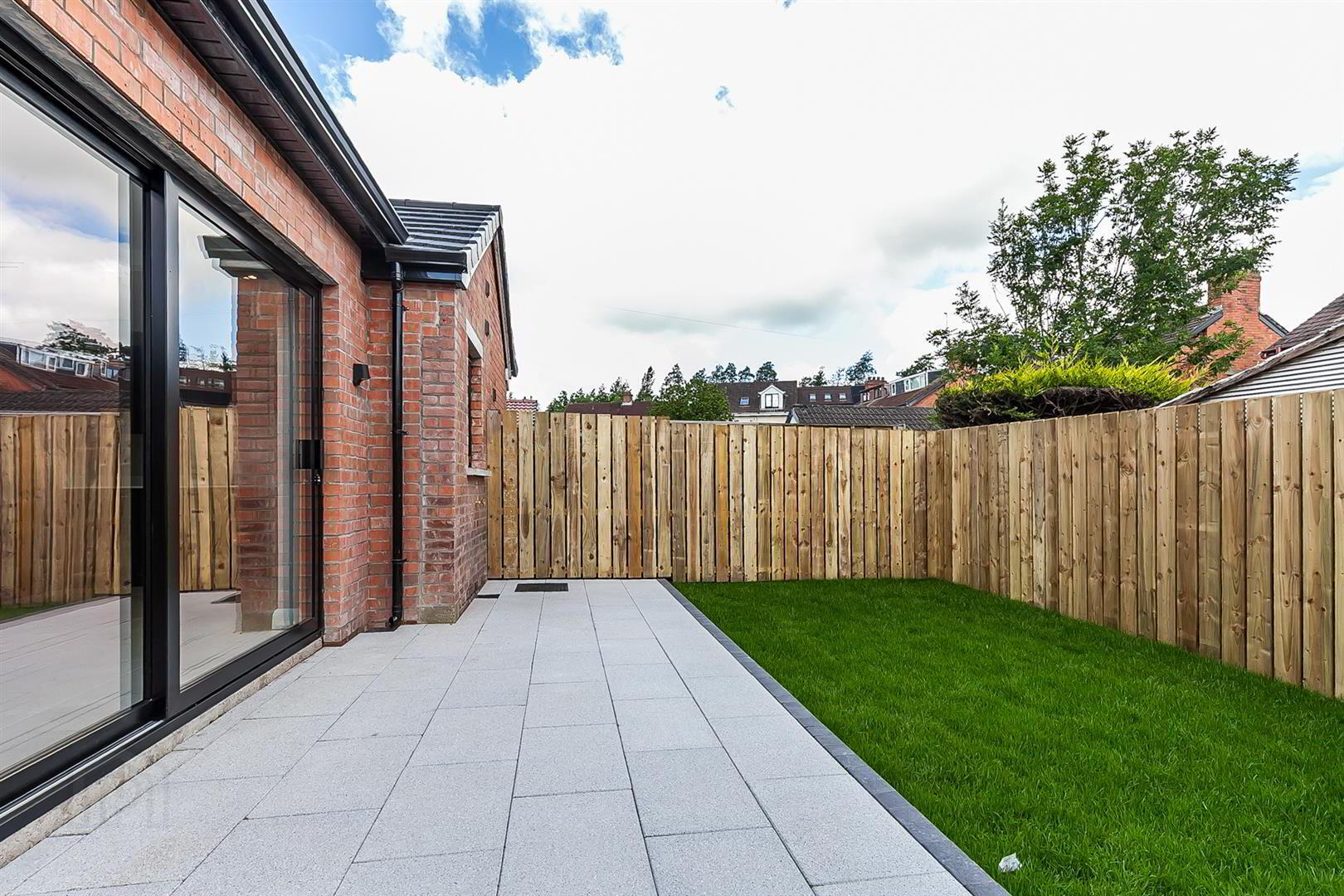 9 Ashton Avenue 27 of 28