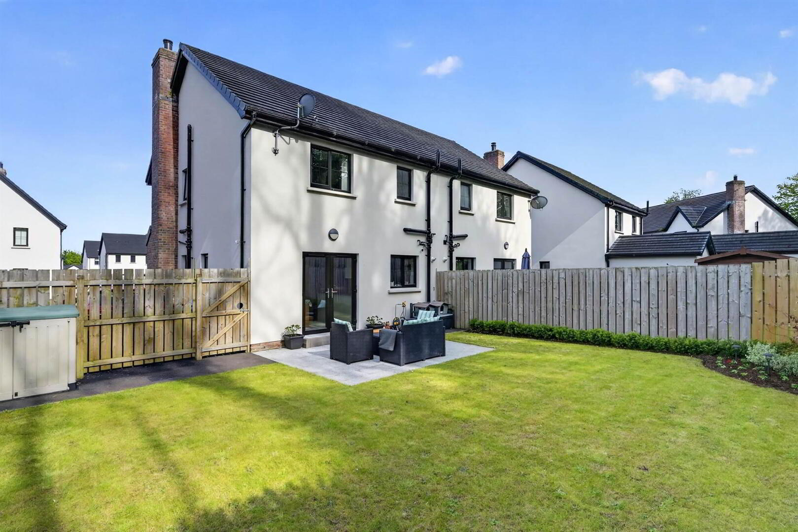 26 Blackrock Grove 31 of 32