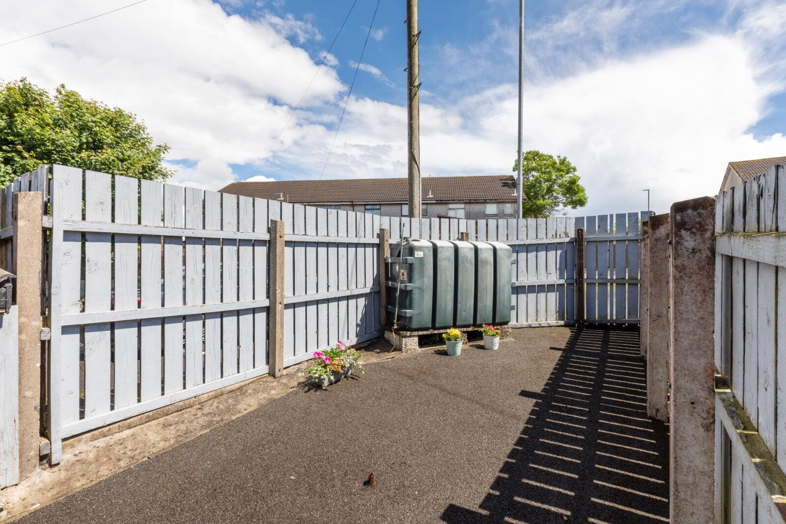 37 Titterington Gardens 13 of 14