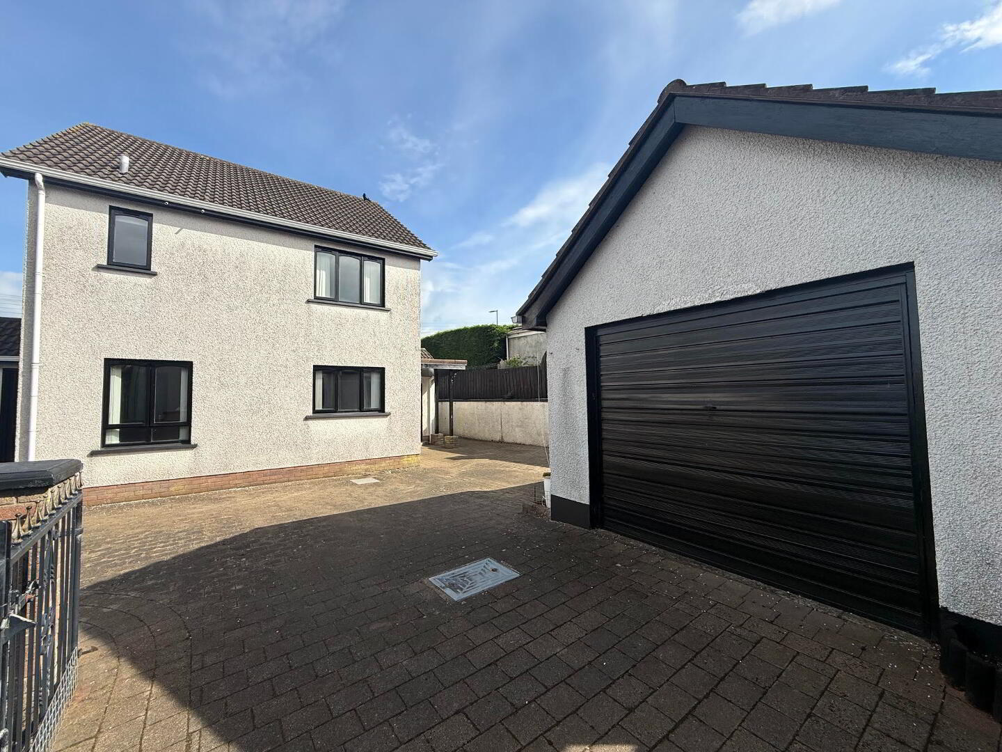 2 Churchfield Close 33 of 33