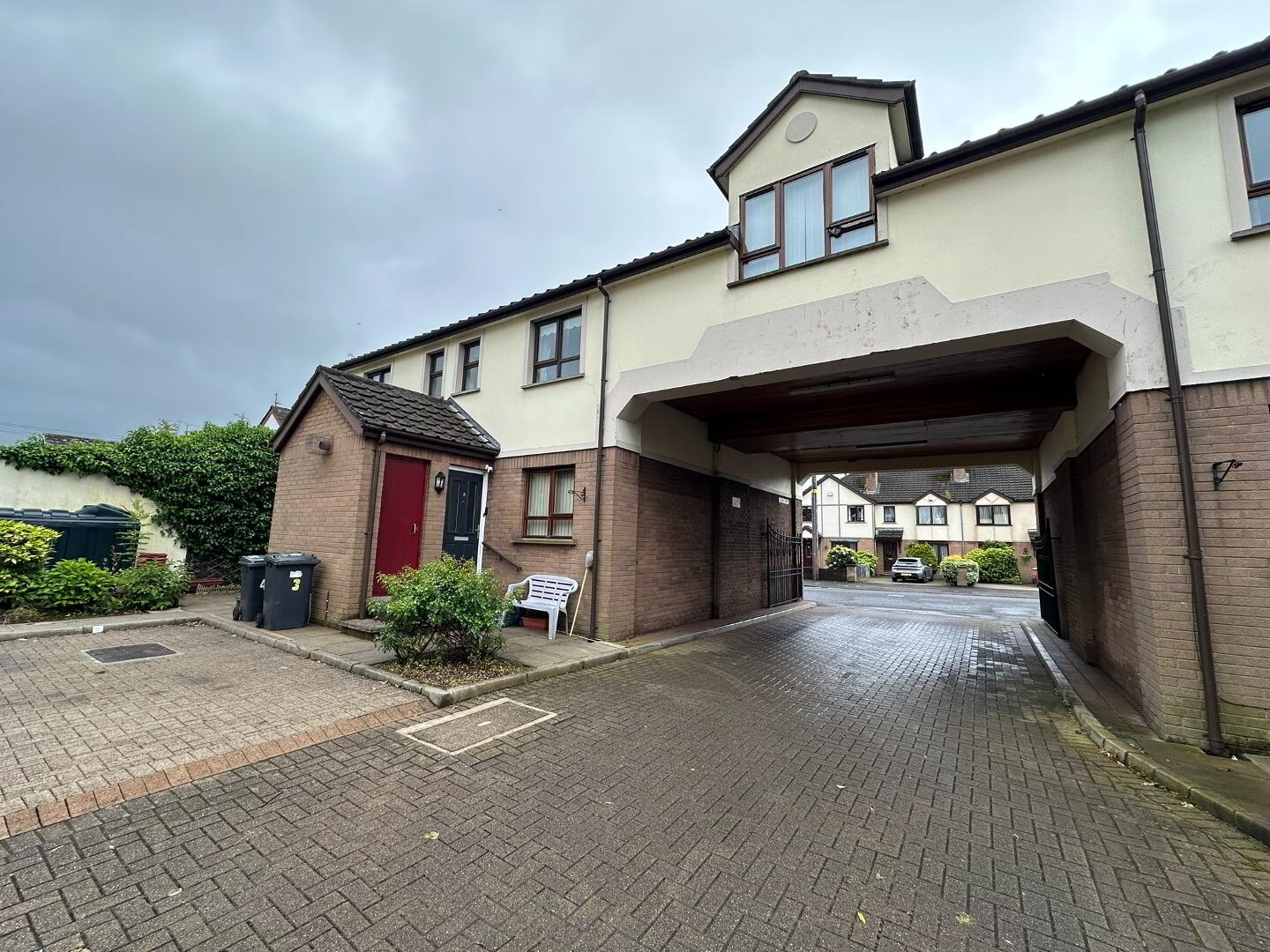 4 Skerry Court 2 of 11