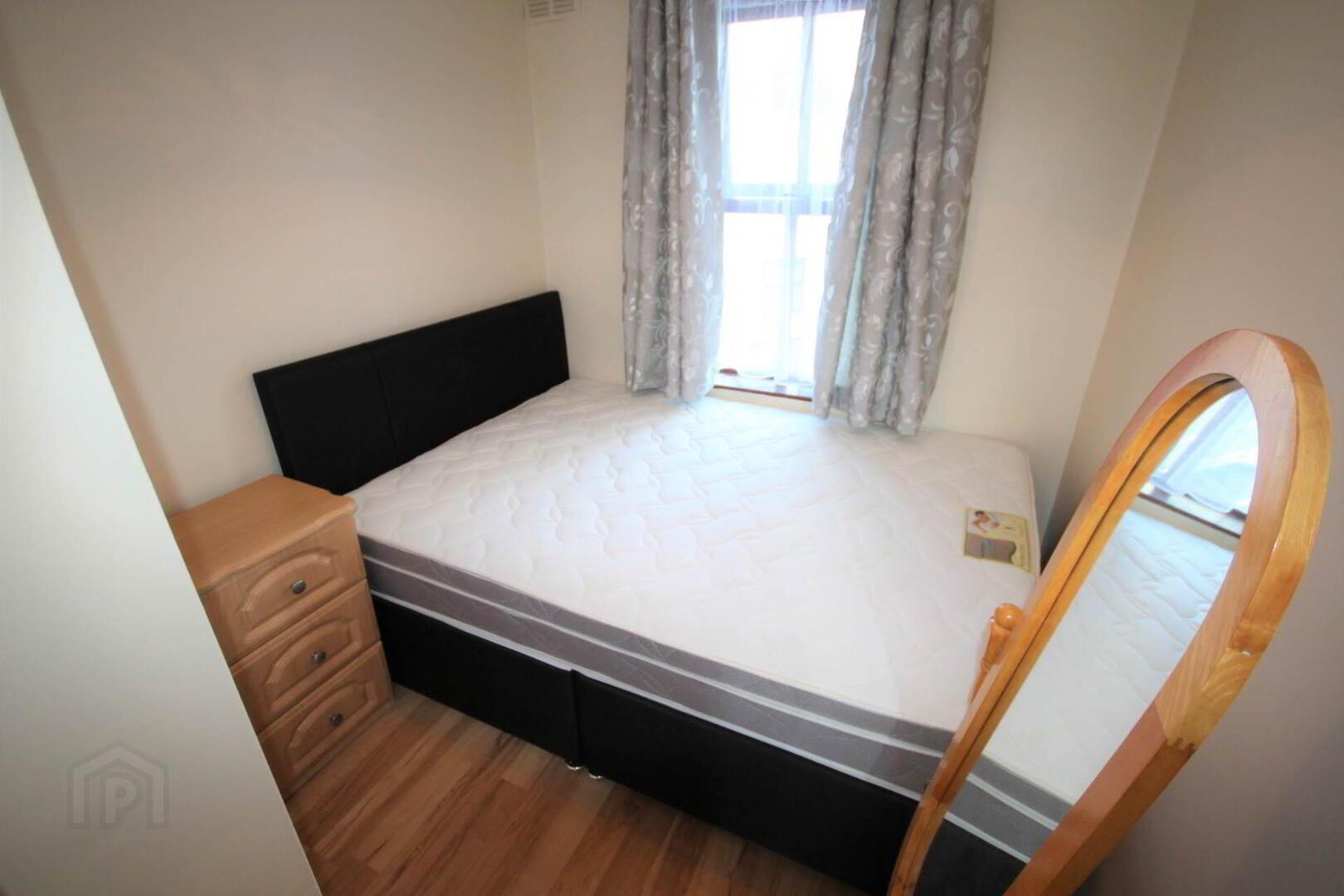 17 Adelphi Quay 7 of 8