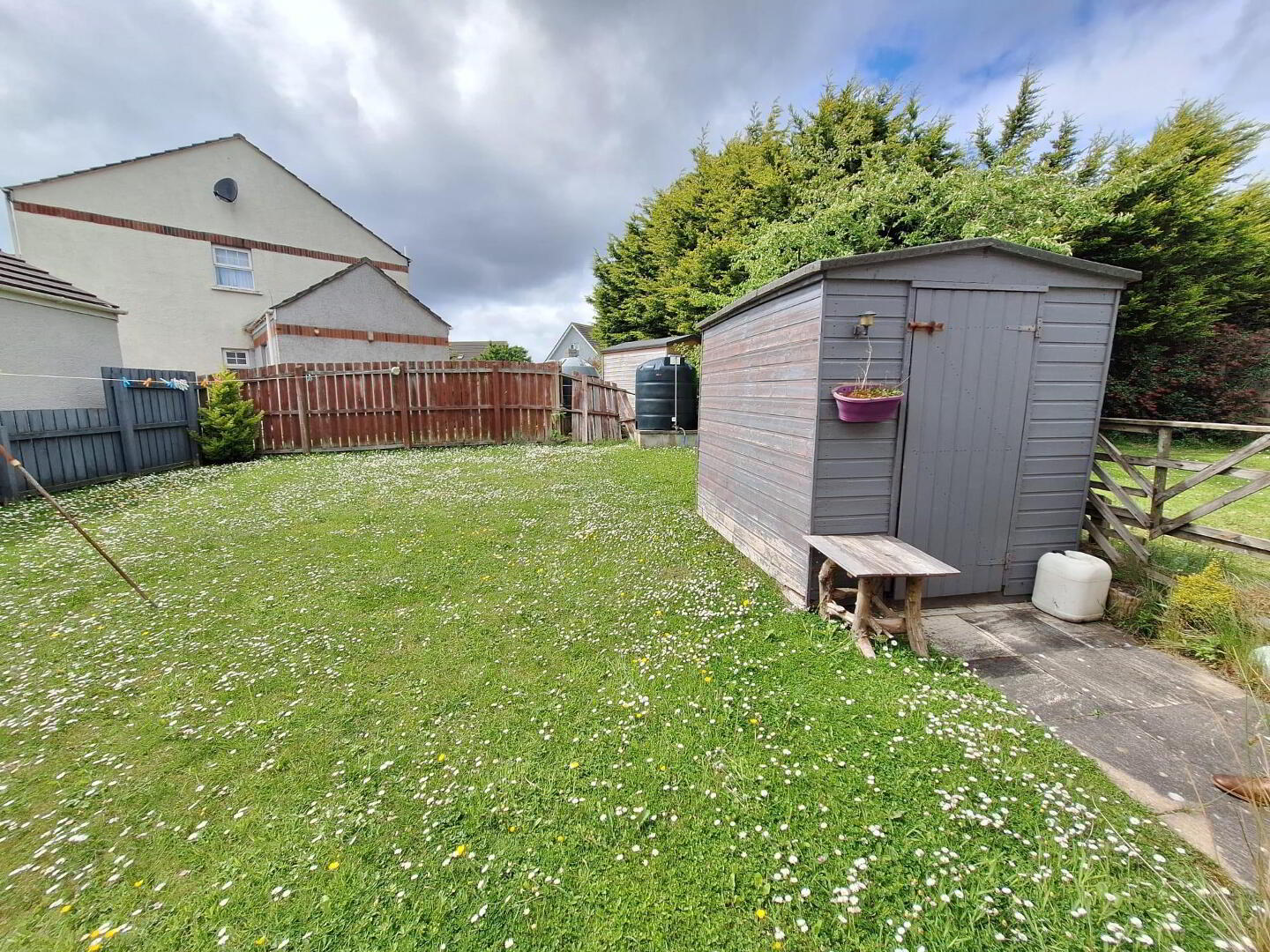 22 Leyland Crescent 15 of 15