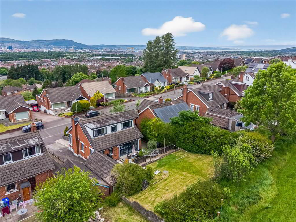 25 Glencregagh Drive 34 of 35