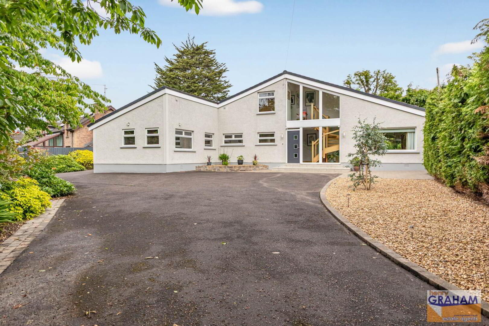 84 Belsize Road 1 of 36