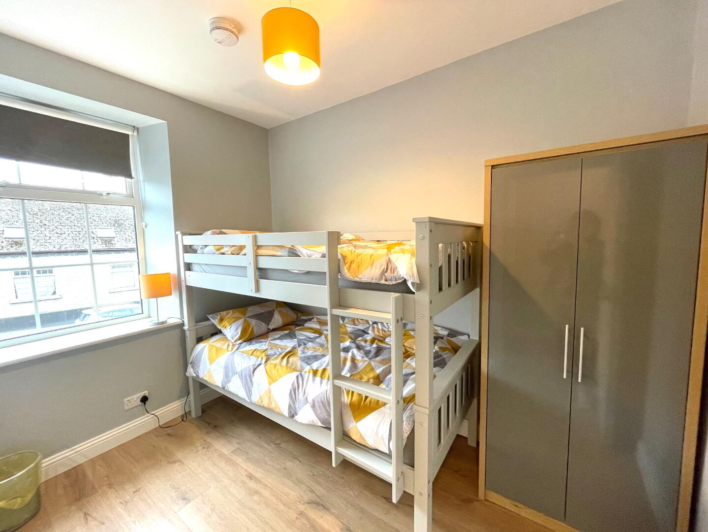 Unit 25a, Main Street 9 of 10