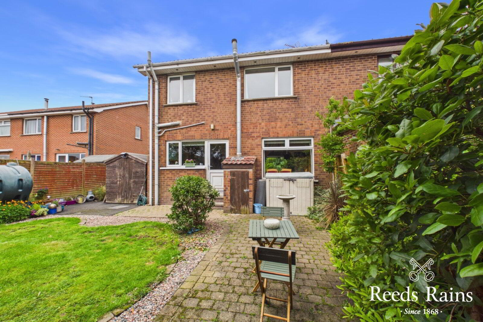 25 Hillview Crescent 15 of 16