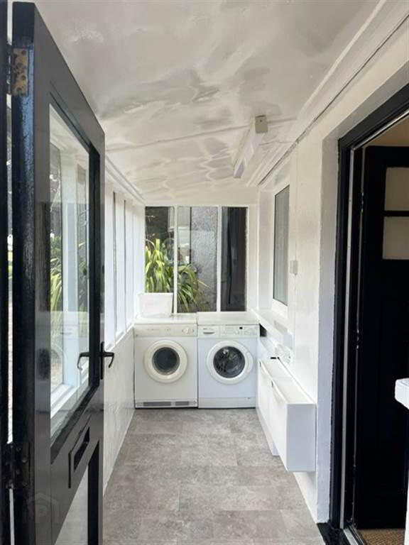 60A Middle Braniel Road 12 of 13
