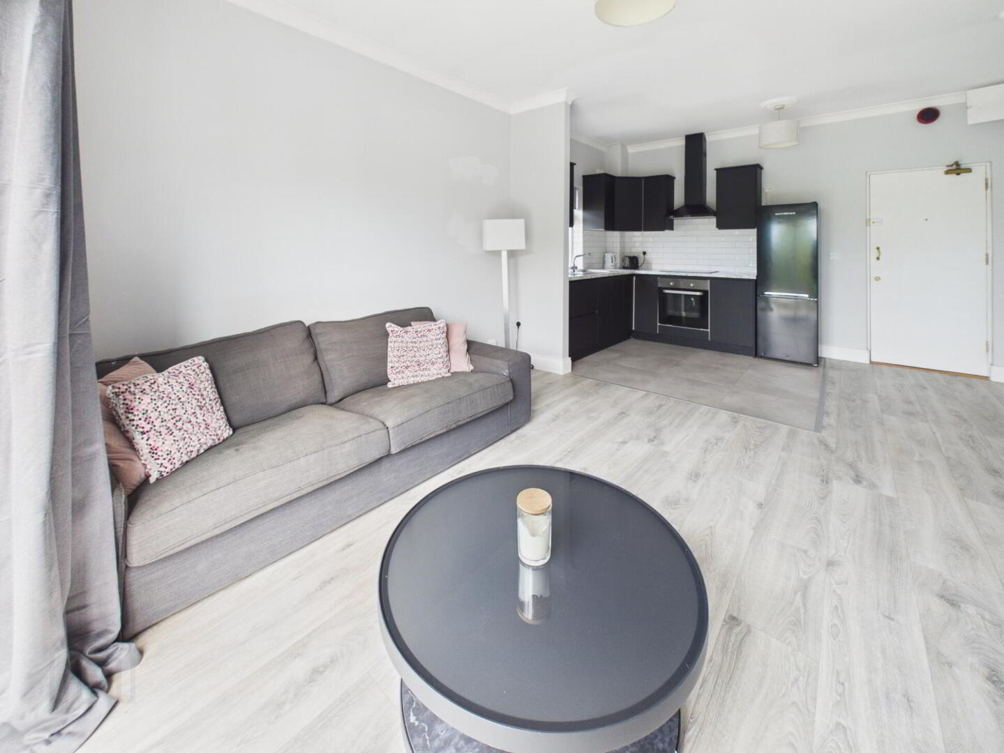 Apt 53, Sherlock Walk 13 of 14