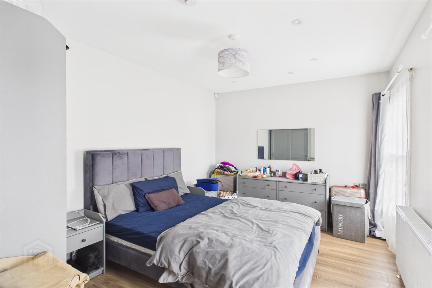 Apt 2, 70 Donegall Pass 7 of 8