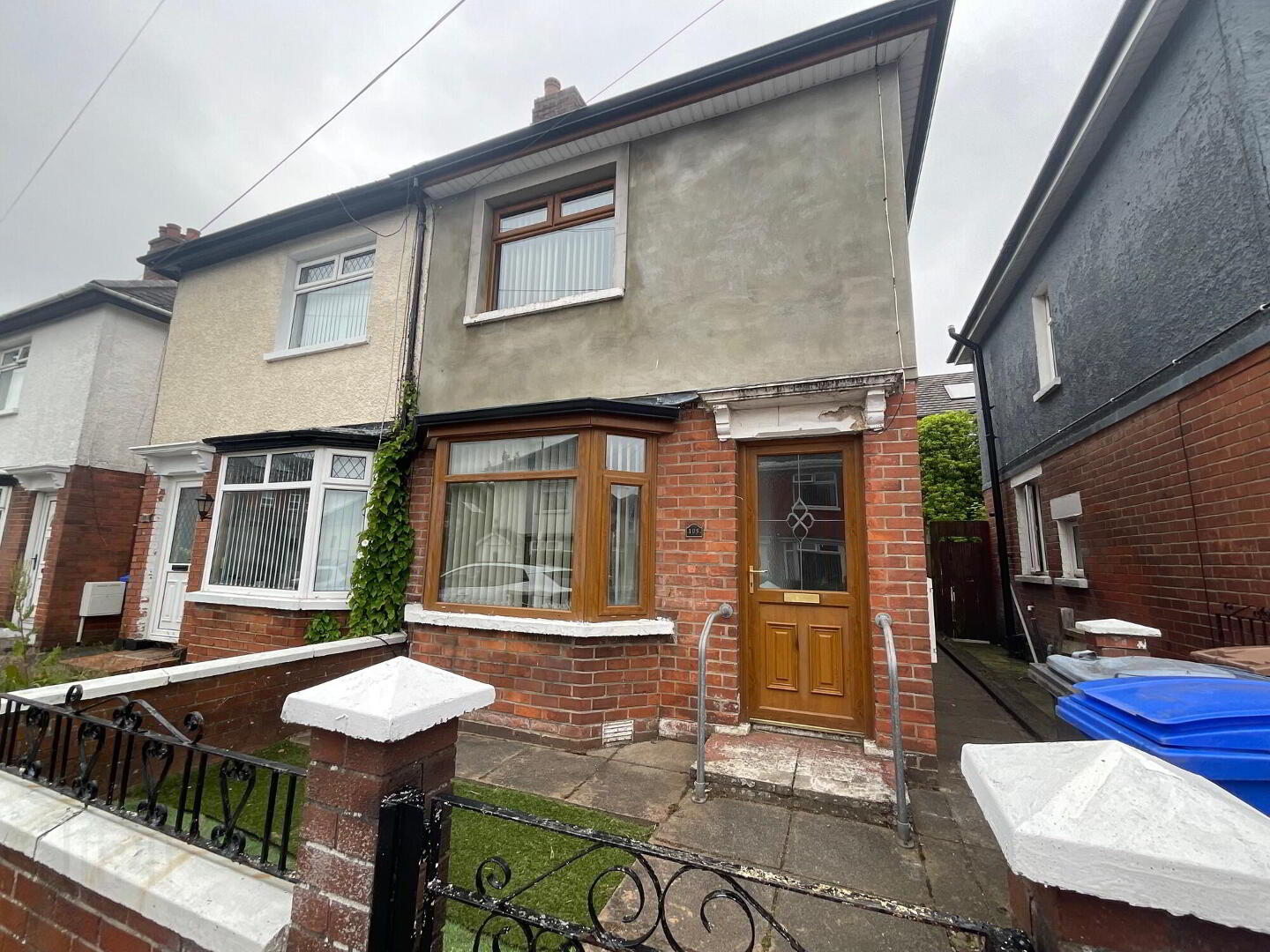 105 Rutherglen Street 1 of 13