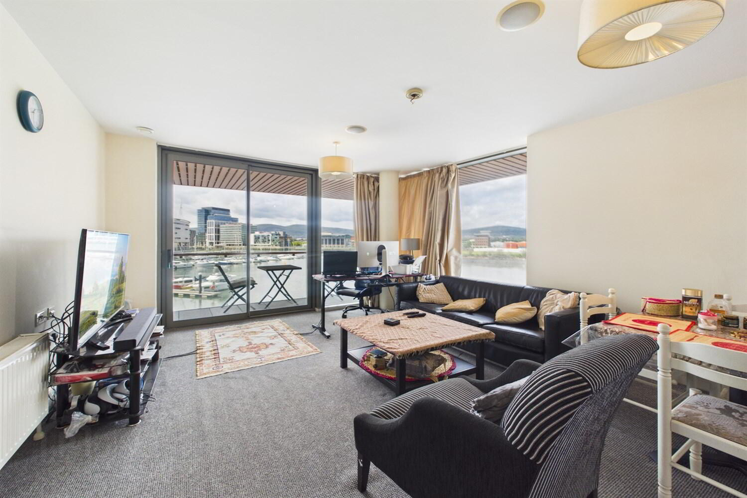 Apartment 12.03 The Arc 2K Queens Road 2 of 9