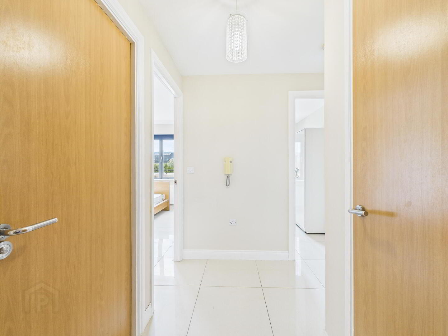 Apt 47, Gardiners Square Apts 2 of 12