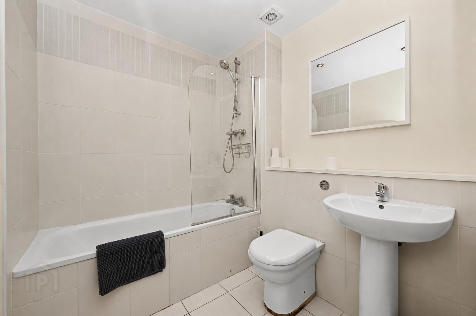Apt 6.04 Obel Tower, 62 Donegall Quay 6 of 6