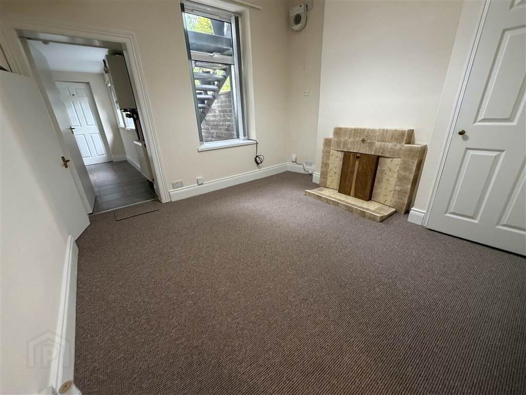 60A Church Street 3 of 12