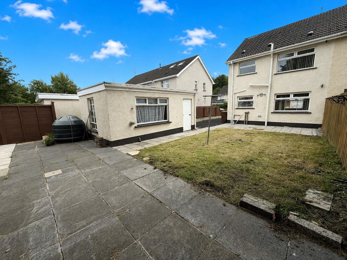 21 Hugomont Avenue 17 of 18