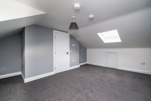 Apt 2, 19 Belfast Road 7 of 8