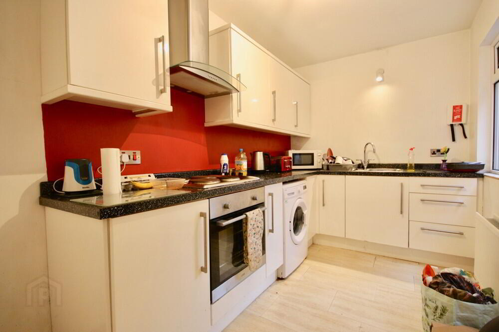 42 Elaine Street 3 of 10