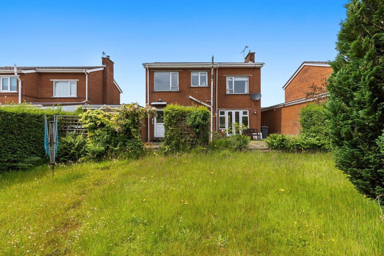 13 Ashdale Crescent 26 of 27