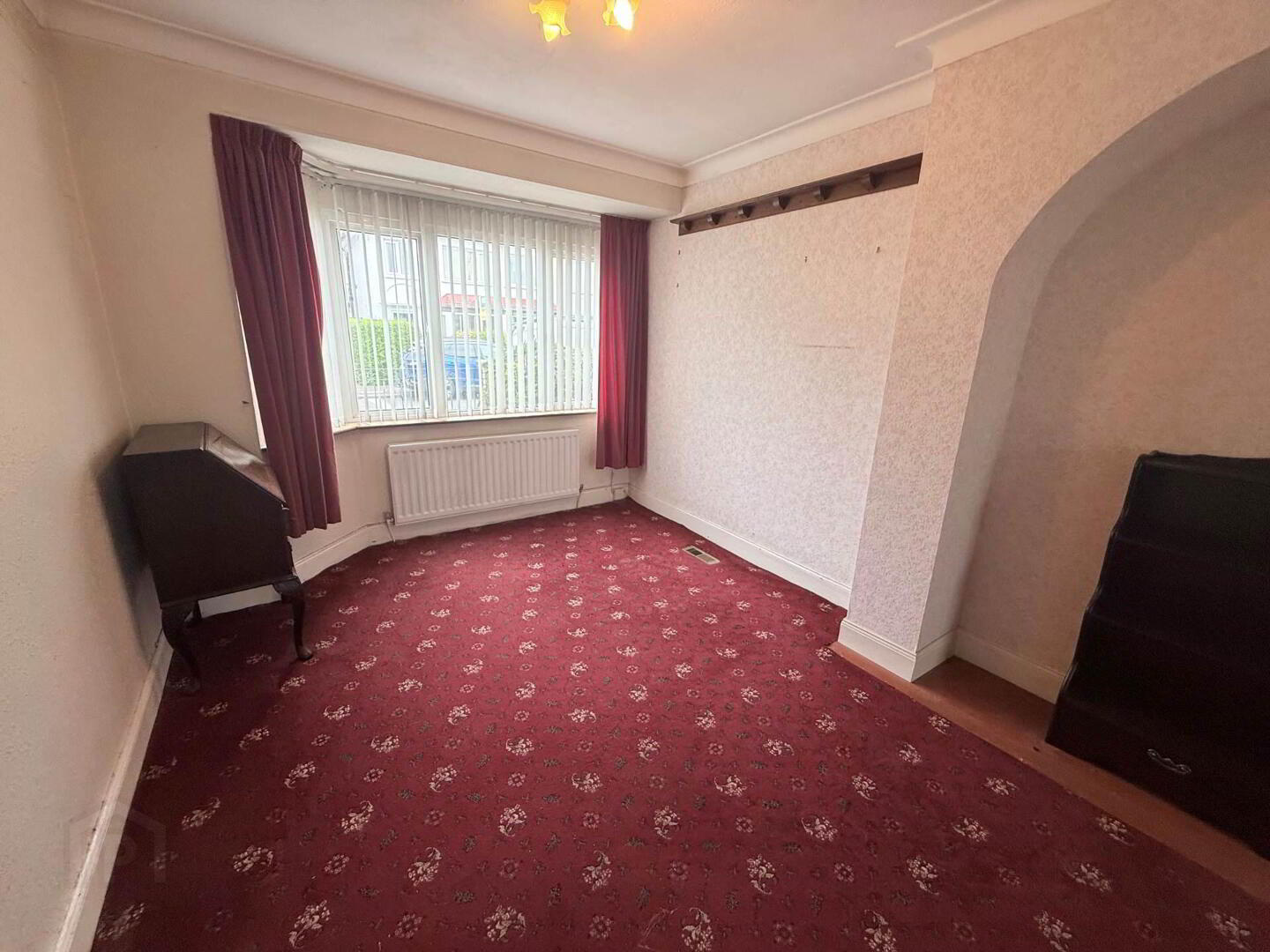 4 Ravenhill Crescent 2 of 10
