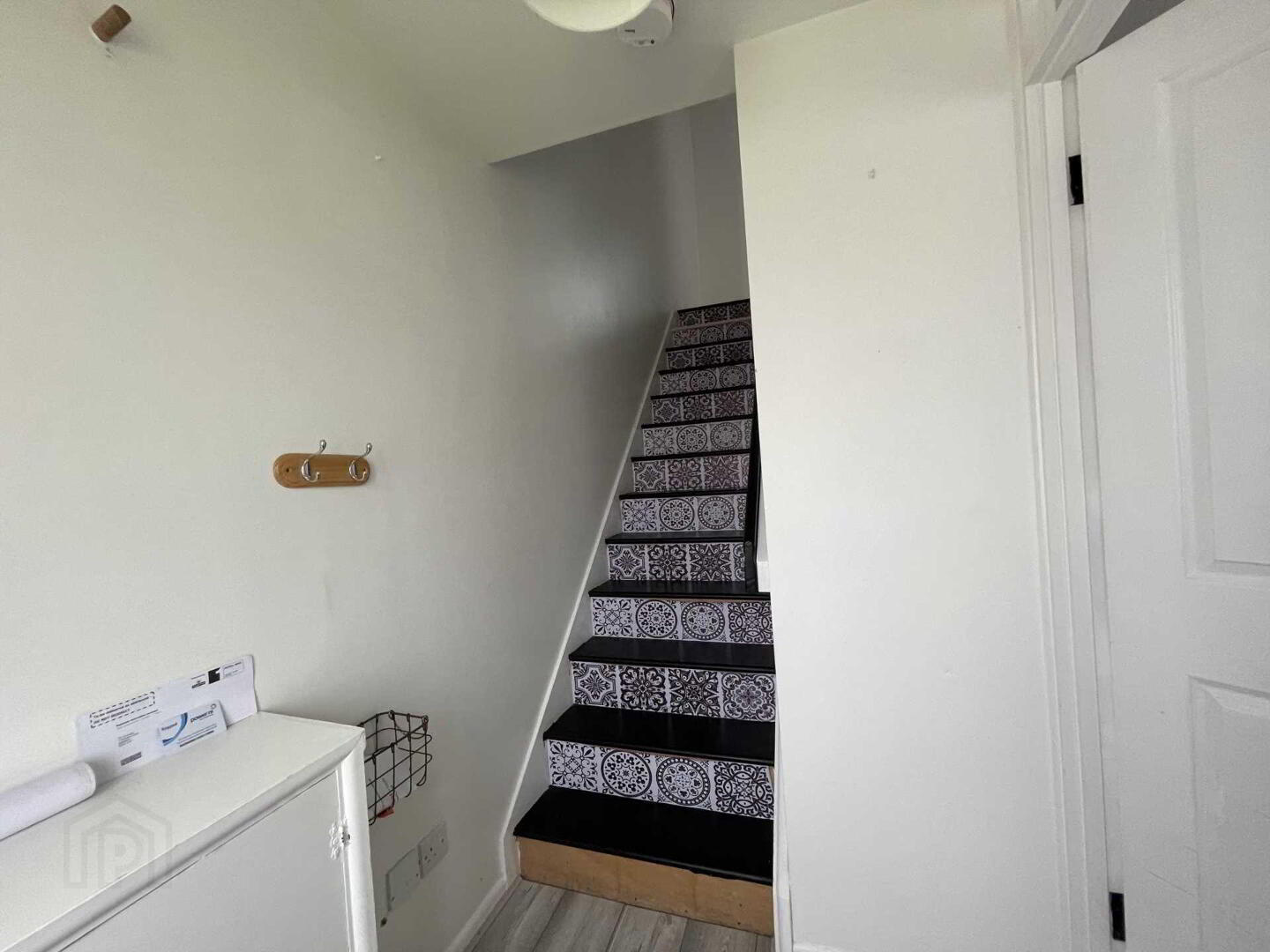 7 Ardmore Close 2 of 8
