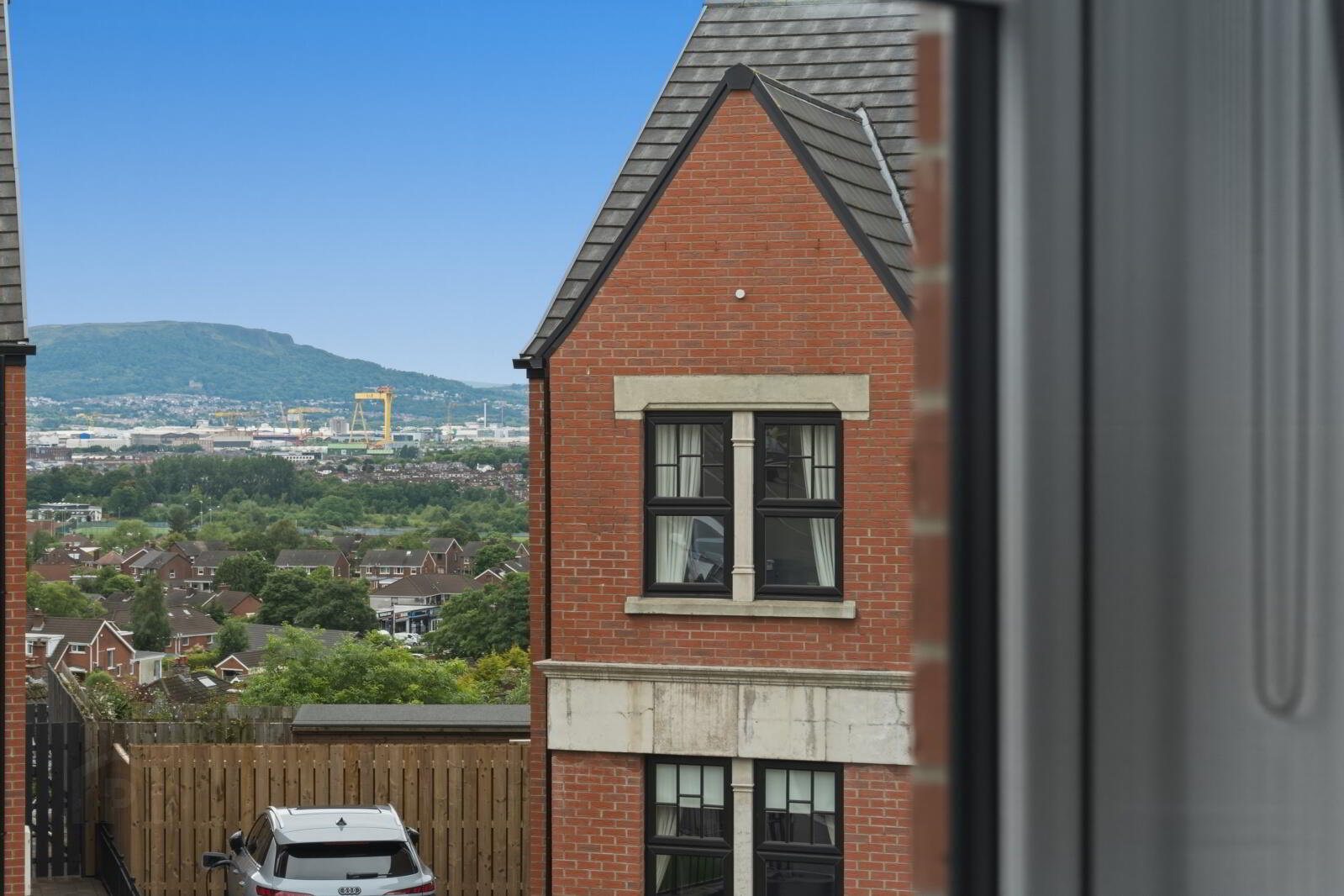 21 Castlegowan Park 39 of 40