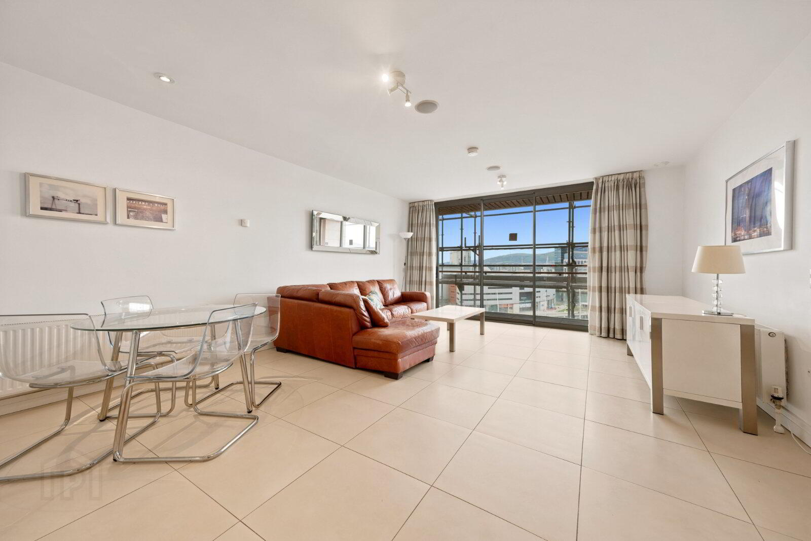 Apartment 12.34 The Arc 2K Queens Road 2 of 16